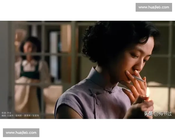 《在欲望与禁忌的边缘,她与他相遇,命运的线索交织成无法回避的情网》 《在欲望与禁忌的边缘,她与他相遇,命运的线索交织成无法回避的情网》